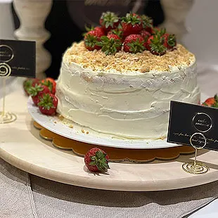 Strawberry Healthy Cake